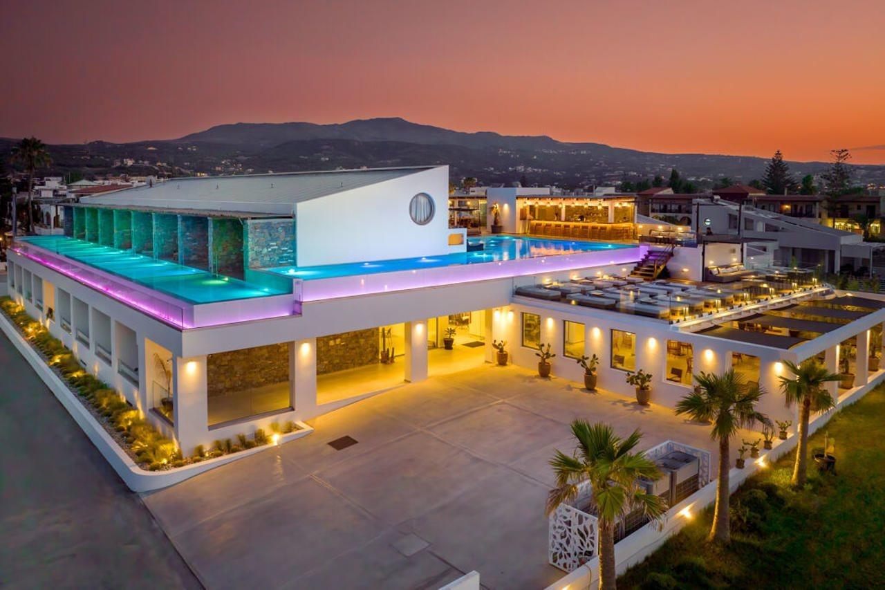 Atermono Boutique & Platanias